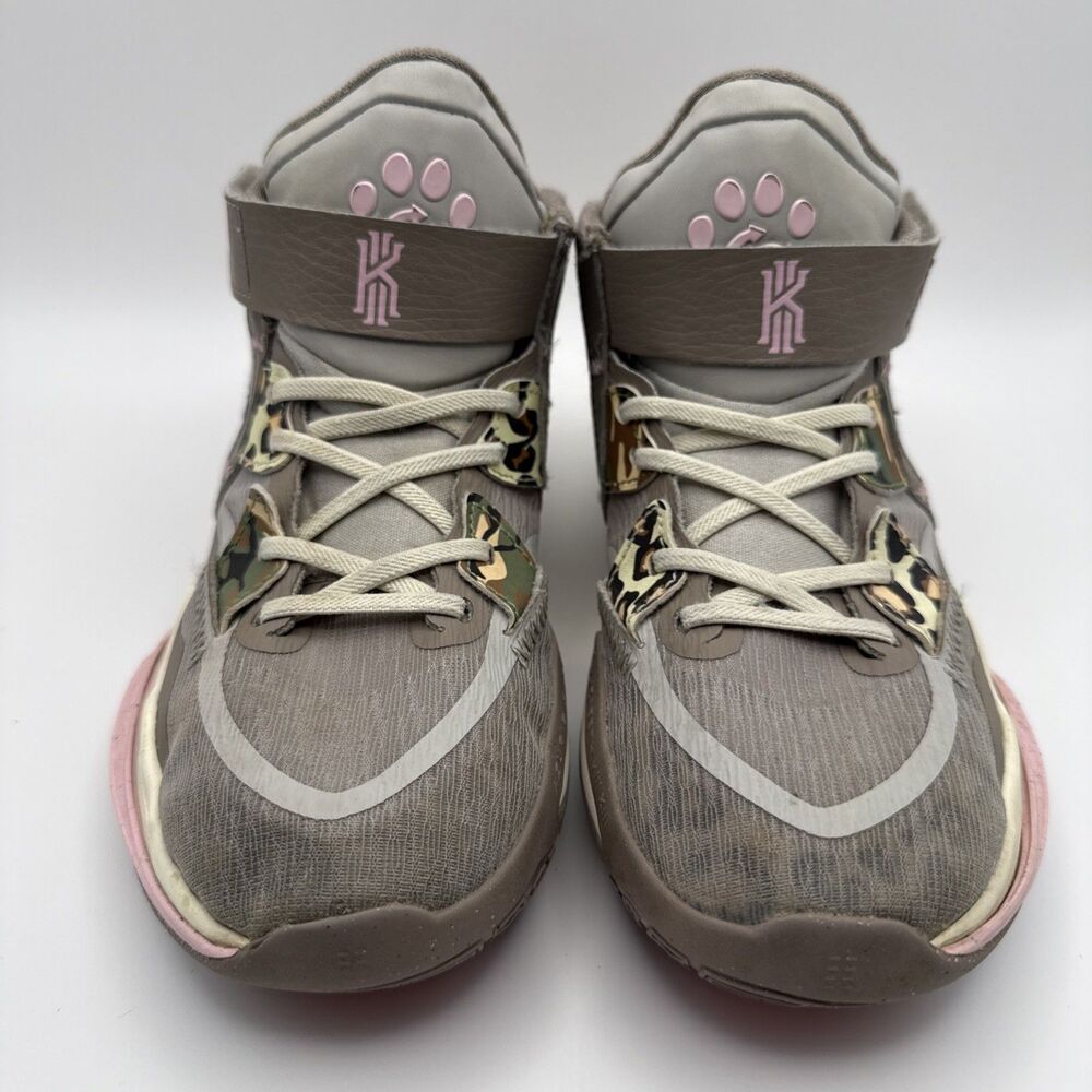 Youth Nike Kyrie Infinity Pre-School Basketball Shoes Leopard Camo Size 2.5Y